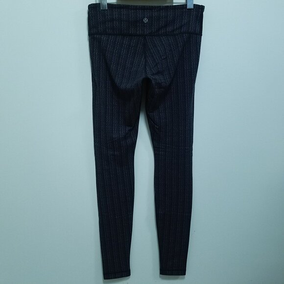 Lululemon Textured Ziggy Wee September Luon Leggings Size 8 Medium 30" Inseam - Picture 3 of 10